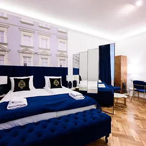  Apartahotel Wislna Main Square