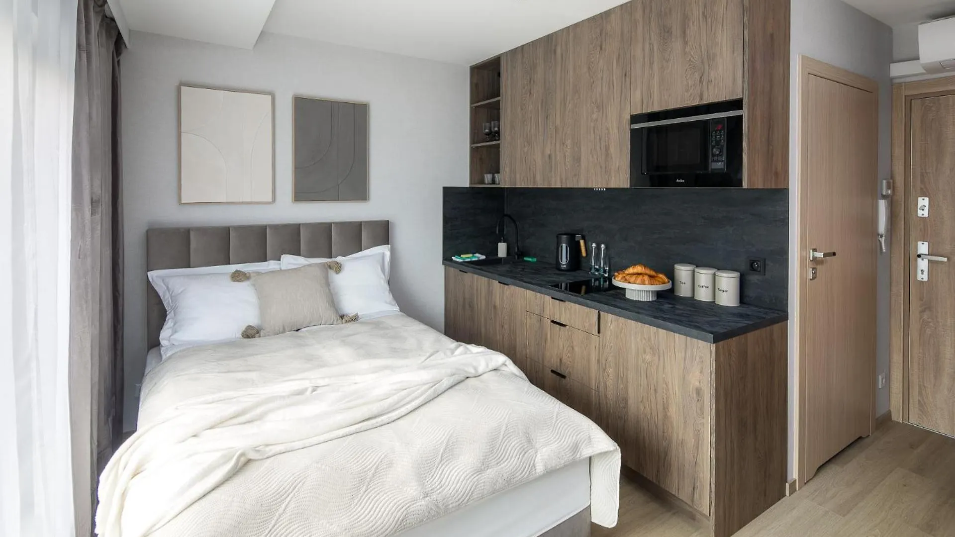 Iron Street By A11 Sauna Cracovia Apartahotel